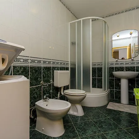 Krusica Apartment *